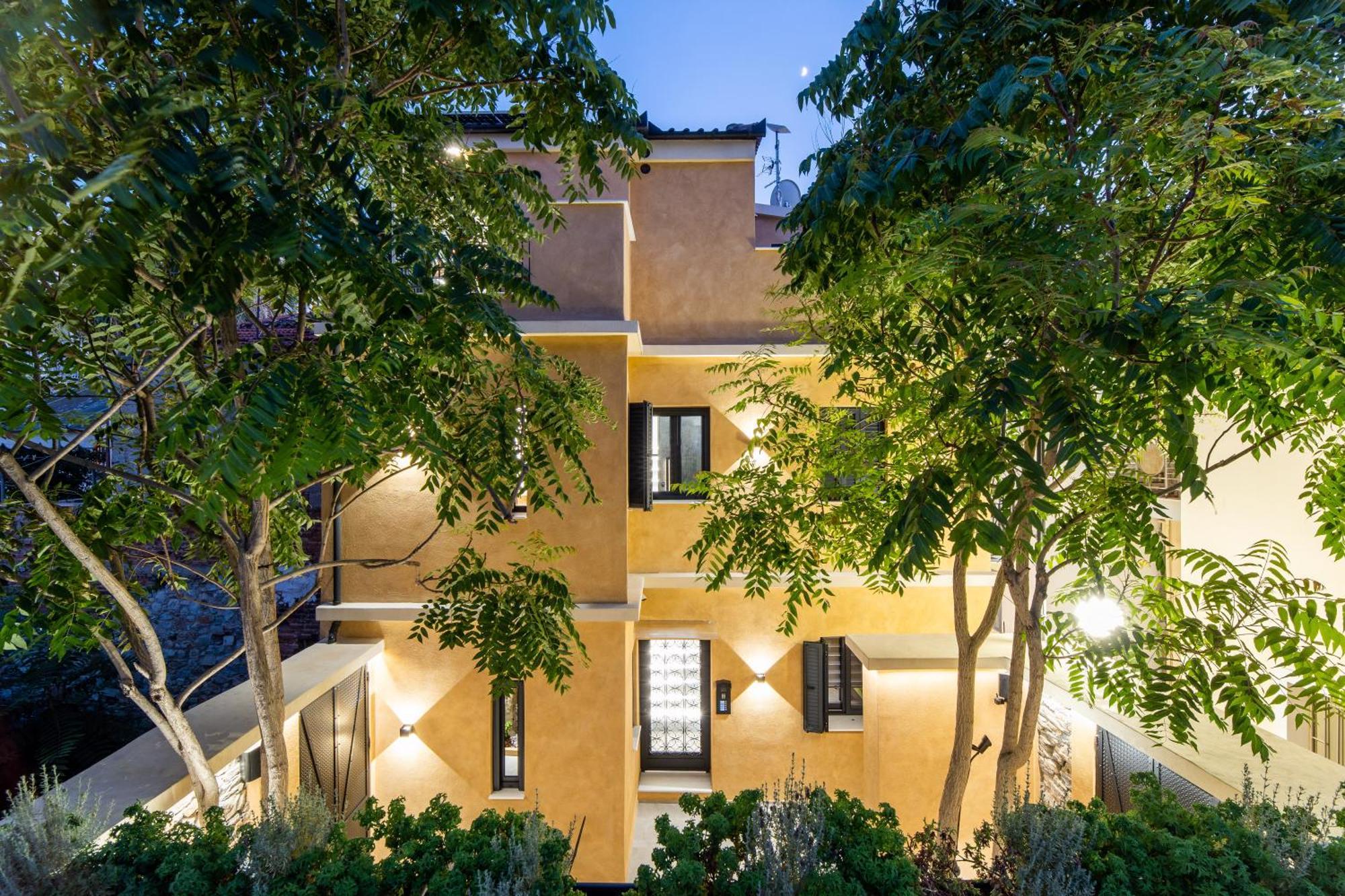 Luxury - Le Petit Bati Apartment Volos Exterior photo