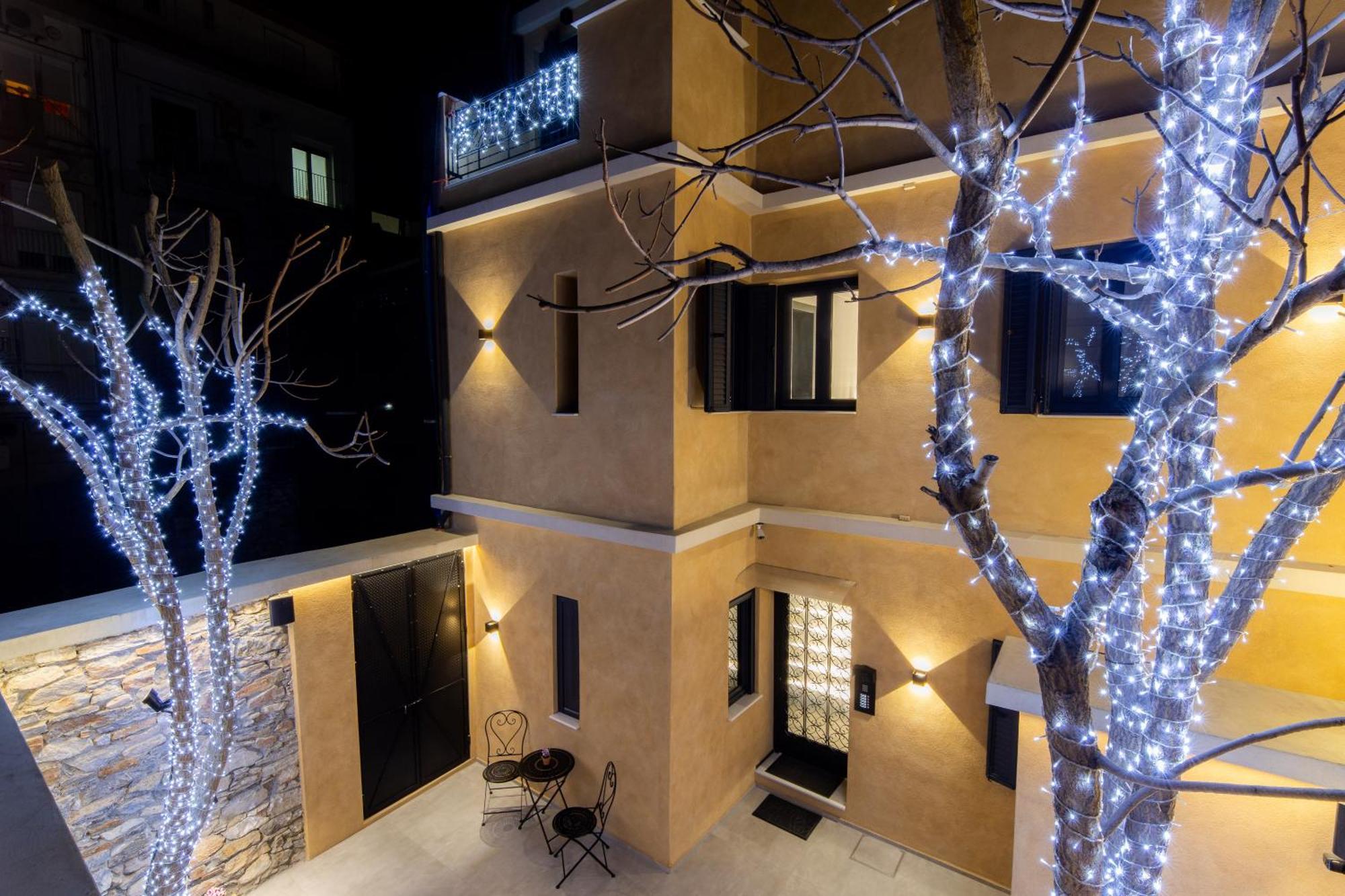 Luxury - Le Petit Bati Apartment Volos Exterior photo